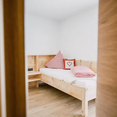 Nedererhof - Edelweiss Mit Gemeinschaftskueche Guest house *