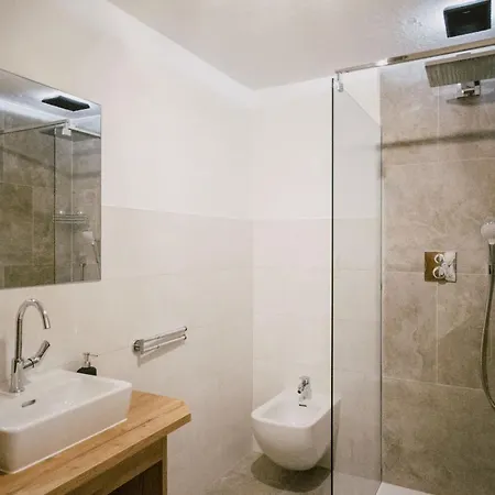 Nedererhof - Edelweiss Mit Gemeinschaftskueche Гостевой дом 3*