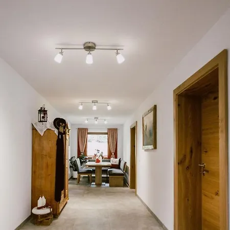 Nedererhof - Edelweiss Mit Gemeinschaftskueche Guest house *