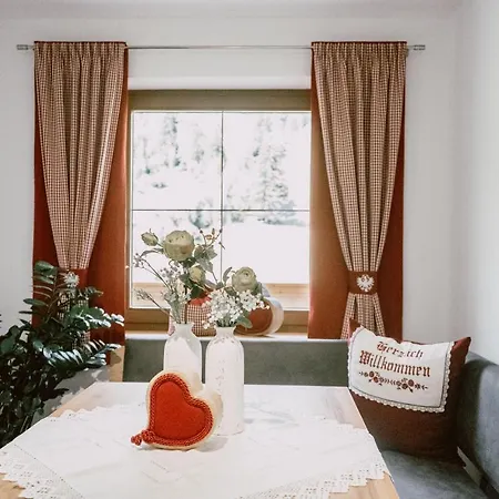 Nedererhof - Edelweiss Mit Gemeinschaftskueche 게스트하우스